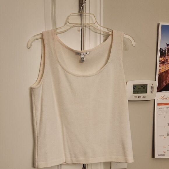 St. John Cream Sleeveless Tank Top Size M - Picture 1 of 6